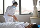 Dampak peraturan perawatan di rumah terhadap peran independen perawat dalam masyarakat
