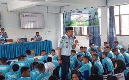 MPLS SMK Penerbangan Tekno Terapan Makassar 2025: Membangun Disiplin dan Semangat Kebangsaan di Era Generasi Emas