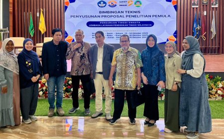 Sinergi Riset dan Inovasi: Politeknik Sandi Karsa Hadiri Bimtek Penyusunan Proposal Penelitian Pemula LLDIKTI IX