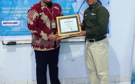 Politeknik Sandi Karsa Gelar Kuliah Tamu Bersama Ketua Kolegium Perekam Medis dan Informasi Kesehatan