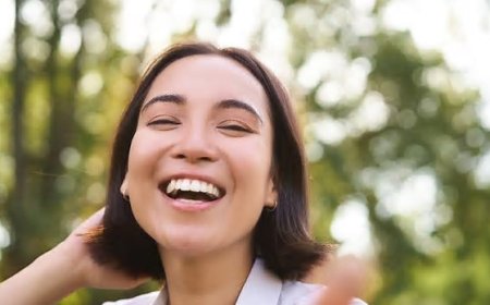 Terlihat Awet Muda Bukan Karena Genetik, Tapi Karena 8 Kebiasaan Kecil yang Dilakukan Setiap Hari